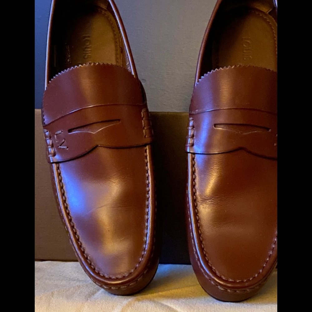 Men’s  Authentic Louis Vuitton slip on loafer